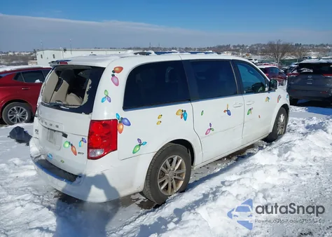 2020 Dodge Grand Caravan Sxt z USA, uszkodzony, nr VIN 2C4RDGCG3LR153270